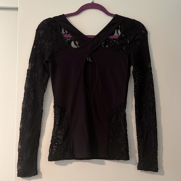 Free People Lace Cross-Back Top - Picture 3 of 10